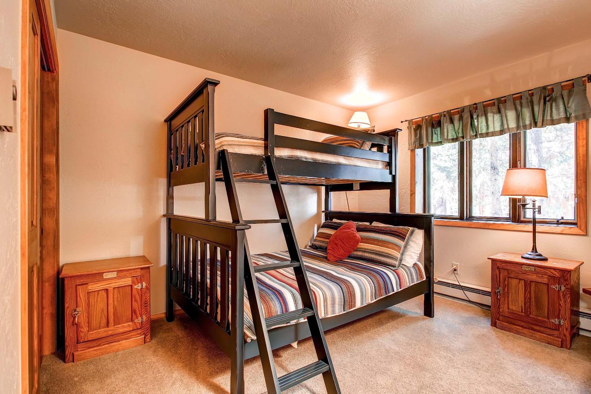 Beautiful Townhome Short Walk To Slopes And Town - Lw01 Брекънридж Екстериор снимка